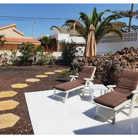Ferienhaus Mit Grossem Garten Und Sonnenterrasse Fuer 6 Personen Holiday home